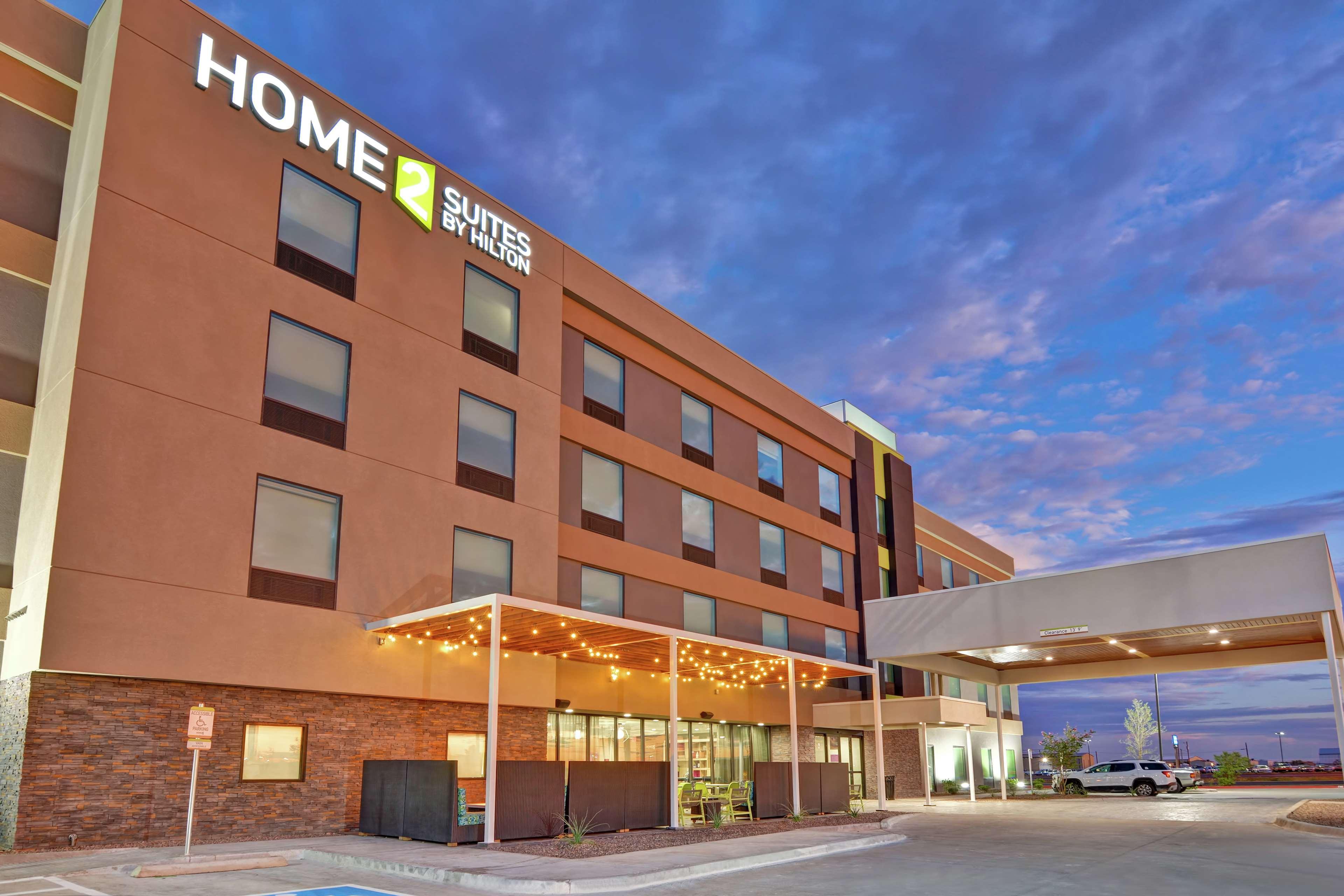 Home2 Suites By Hilton Pecos Tx Exterior photo